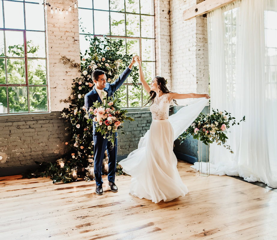 INDUSTRIAL-ROMANTIC STYLED SHOOT (MORGAN CADDELL PHOTOGRAPHY)